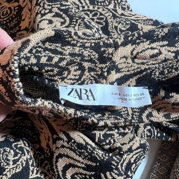 ♥️ Zara Black beige Patterned fitted ruched midi sweater Dress size medium large - Picture 8 of 9